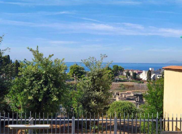 Appartamento Il Gran Portale Ercolano Esterno foto