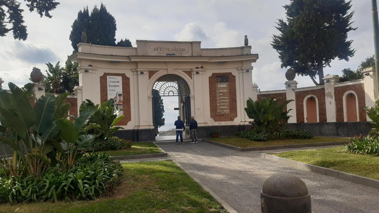 Appartamento Il Gran Portale Ercolano Esterno foto