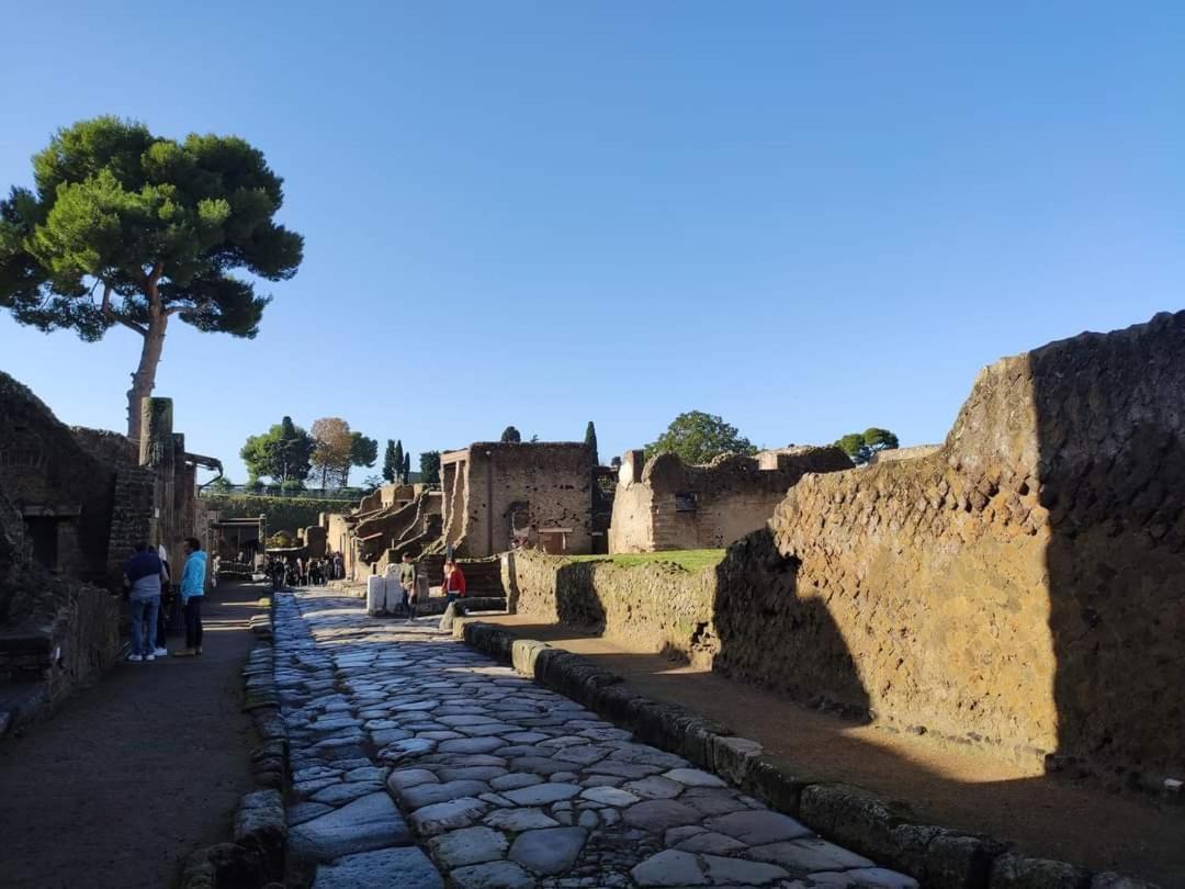 Appartamento Il Gran Portale Ercolano Esterno foto